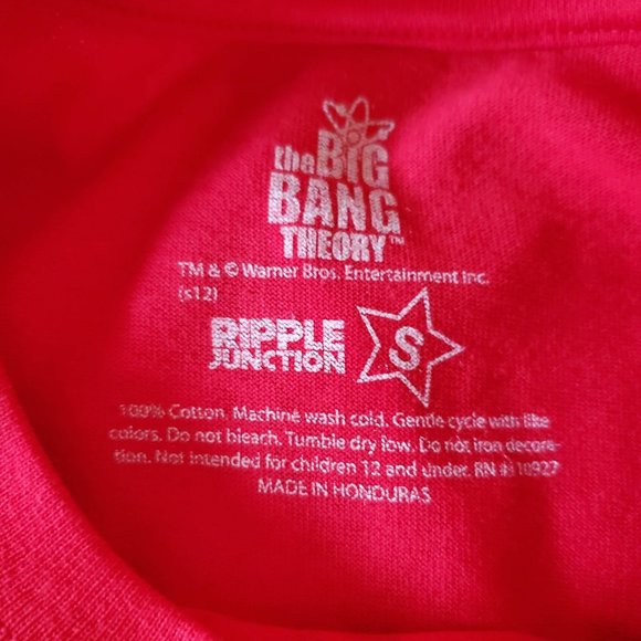 THE BIG BANG THEORY SHEL-BOT RIPPLE JUNCTION OFFICIALLY LICENSED TSHIRT NWOT - Picture 10 of 10